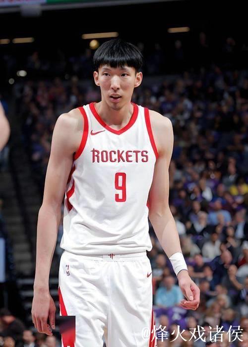 6年后中国球员再登NBA舞台,上一次是火箭队周琦 6年后中国球员再登NBA舞台,上一次是火箭队周琦